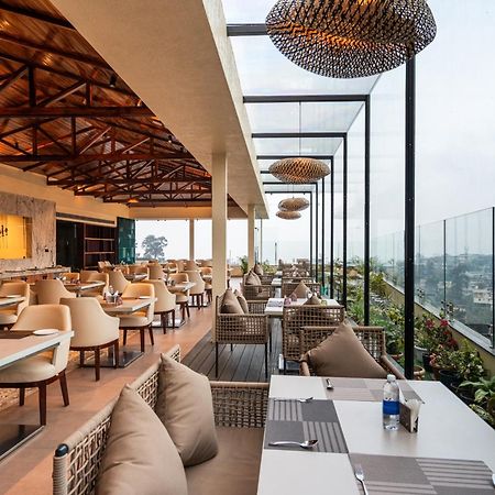 The White Rock Inn & Dine Shillong Ngoại thất bức ảnh